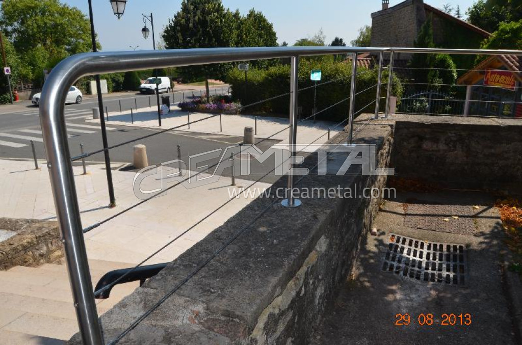 Fabricant Réalisation et installation de garde corps à l'Eglise Saint